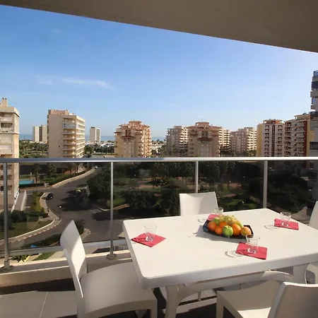 Beachclub מלון לה מנגה דל מר מנור