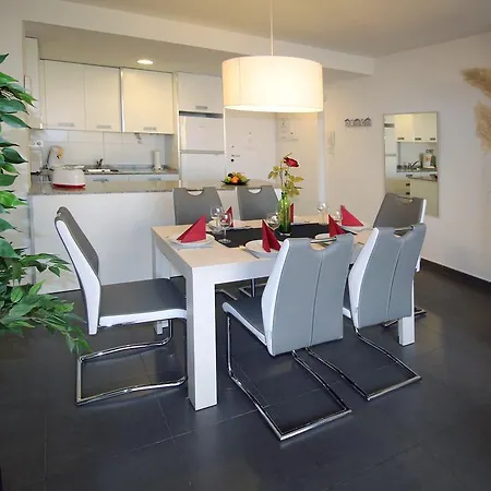 Beachclub לה מנגה דל מר מנור